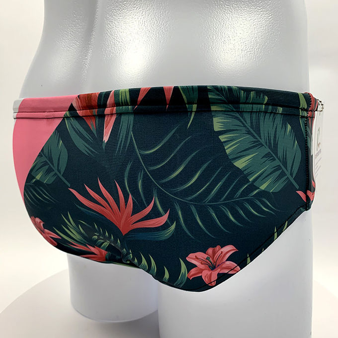 Dry Fit Lycra Stretch Mens Bikini Swimwear Underwear Briefs Silk Screen Printing